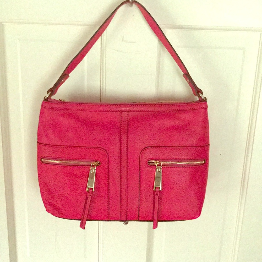Such a great deal!! Tommy Hilfiger leather - New